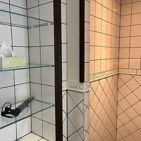 Waldhexe In Der Brockenhexe Lägenhet *